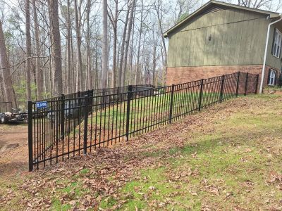 Aluminum Fence Maintenance Service