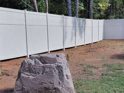 Professional Vinyl Fence Installation
