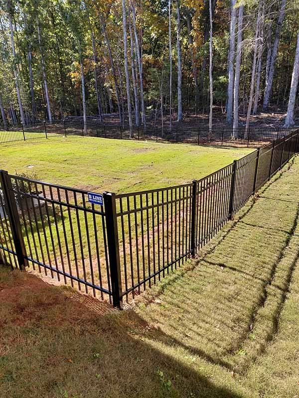 Quality Aluminum Fencing